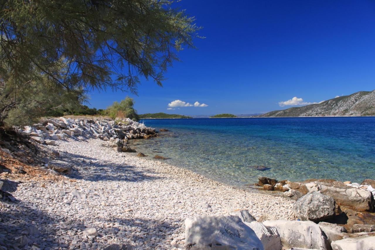 Seaside Apartments With A Swimming Pool Tri Zala, Korcula - 558 Zrnovo المظهر الخارجي الصورة
