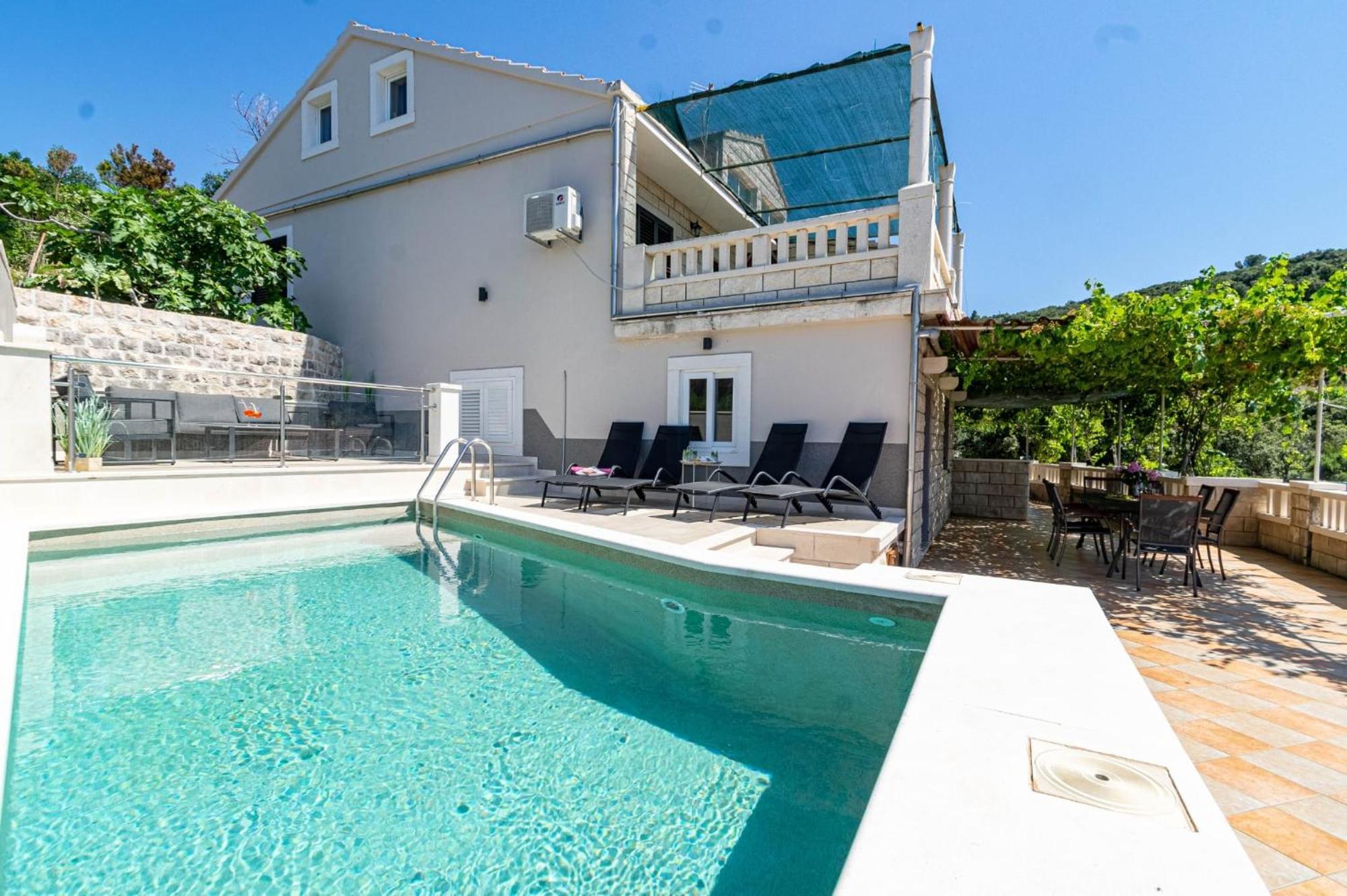 Seaside Apartments With A Swimming Pool Tri Zala, Korcula - 558 Zrnovo المظهر الخارجي الصورة